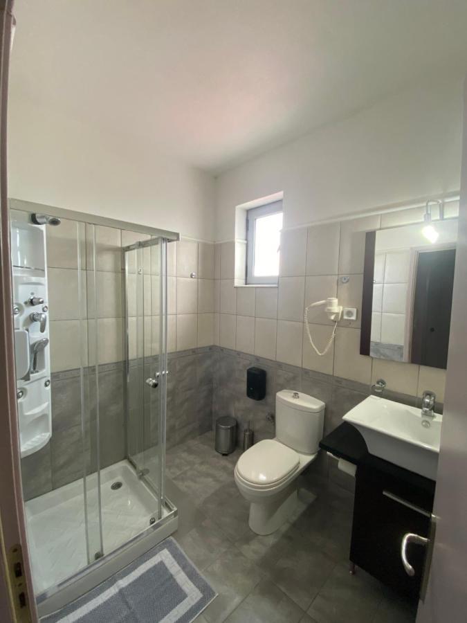 sozos inn hotel Vónitsa Buitenkant foto