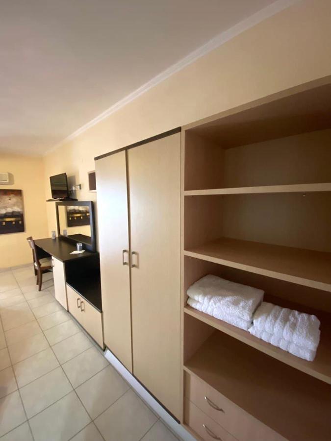 sozos inn hotel Vónitsa Buitenkant foto